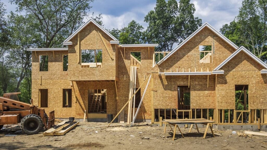 New Home Sales Increase to 627,000 Annual Rate in June